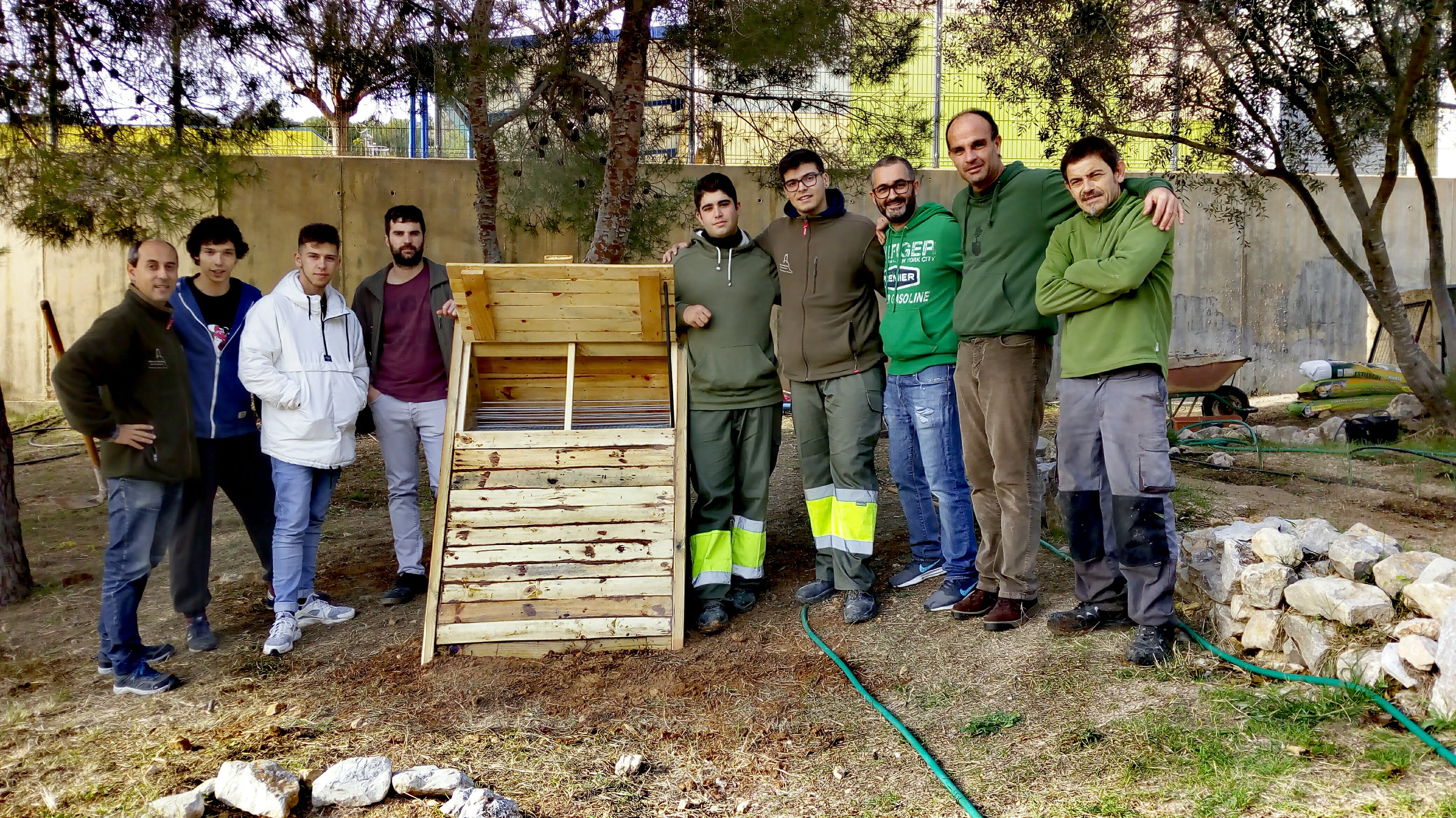 El CFGM de Jardineria col·labora amb centres educatius del poble  | Imagen